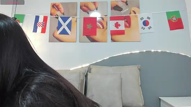 Sara mora  online show from July 17, 2026, 12:46 pm