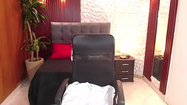 veronica em1 online show from July 1, 2026, 12:49 pm