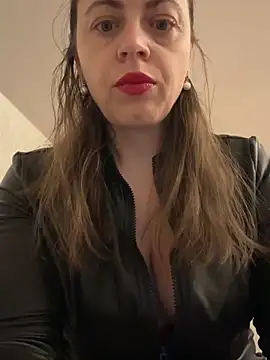 Snapshot of ladywithbigass chatting on February 5, 2026, 5:58 am ladywithbigass online show from February 5, 2026, 5:58 am