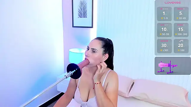 Snapshot of lauren_stone_ chatting on January 31, 2026, 7:23 pm lauren stone online show from January 31, 2026, 7:23 pm