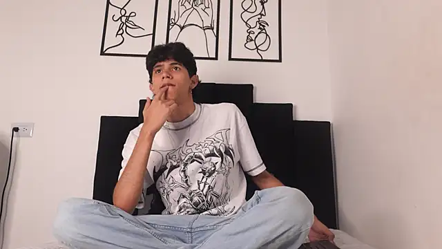 alexmark  online show from February 20, 2026, 4:31 pm