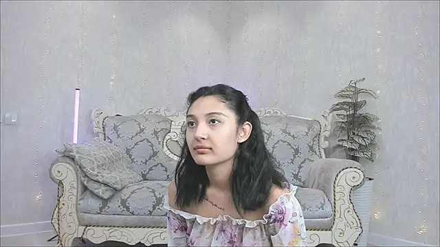 Rei ramiki online show from September 30, 2025, 5:24 am