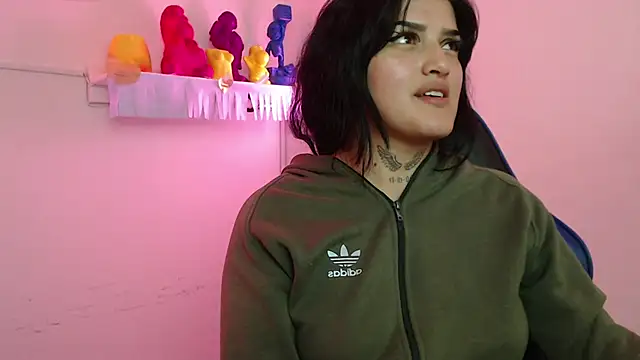 sari belle online show from October 7, 2025, 10:05 am