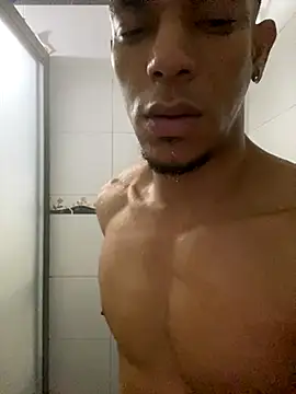 RickKrong  online show from October 12, 2025, 8:32 pm