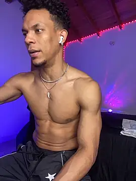 RickKrong  online show from November 13, 2025, 1:53 am