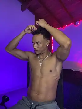 RickKrong  online show from October 8, 2025, 4:47 am