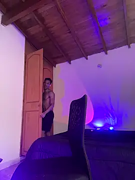 RickKrong  online show from September 14, 2025, 7:14 pm