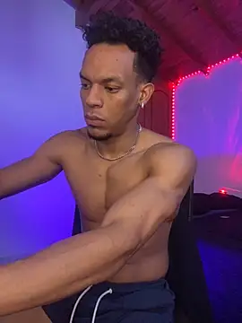 RickKrong  online show from October 21, 2025, 3:22 pm