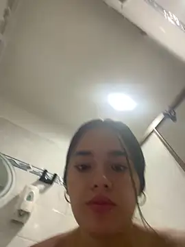 Luciaparker03 online show from October 10, 2025, 4:02 am