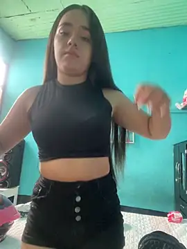 Luciaparker03 online show from September 27, 2025, 2:56 pm