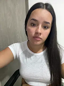 Luciaparker03 online show from July 2, 2026, 12:44 am