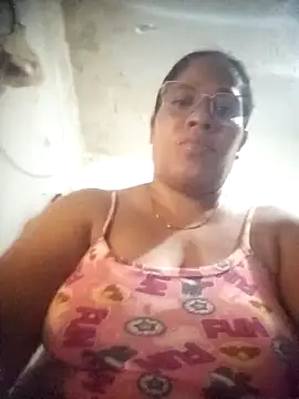 Big ass submissive online show from November 19, 2025, 12:21 am