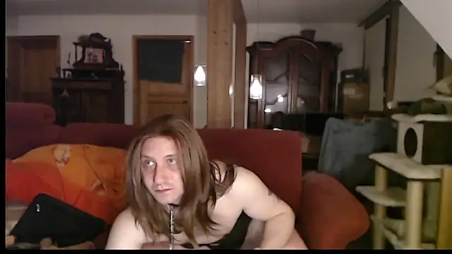 Snapshot of ToyRider69_official chatting on March 28, 2026, 6:09 pm ToyRider69 official online show from March 28, 2026, 6:09 pm