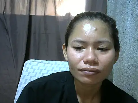 Sweeetgurll online show from March 4, 2026, 12:40 am