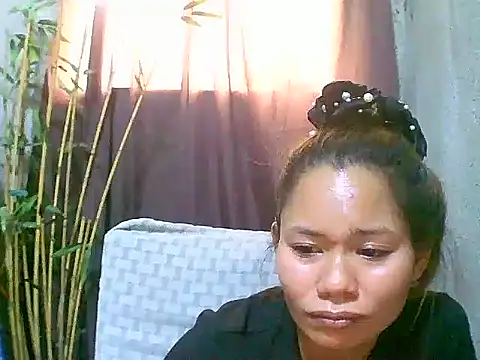 Sweeetgurll online show from April 21, 2026, 7:04 am