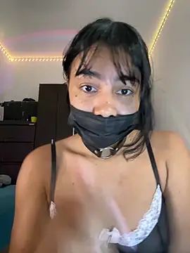 Snapshot of Kyra__Rose chatting on February 22, 2026, 9:05 pm Kyra Rose online show from February 22, 2026, 9:05 pm