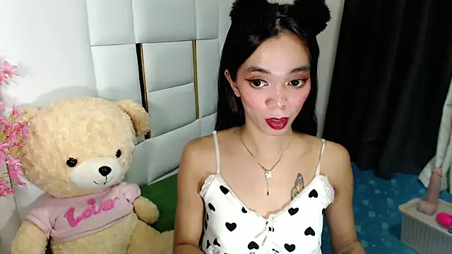 diamondnaked  online show from September 26, 2025, 3:08 pm