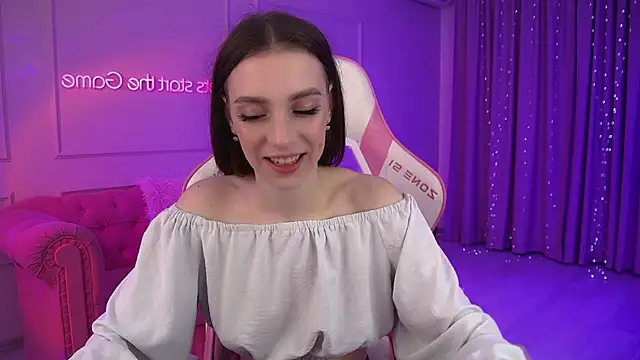 VeronicaVances online show from July 3, 2026, 6:36 pm