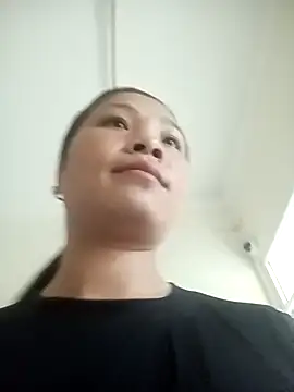 Milan6789 online show from October 27, 2025, 2:45 am