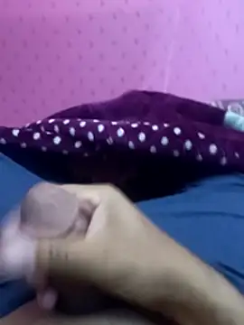 Sonukumar202000 online show from March 18, 2026, 11:05 pm