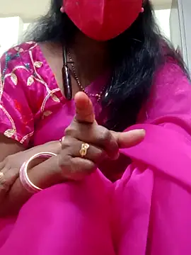 Snapshot of hotmahitha chatting on June 10, 2026, 6:53 pm hotmahitha online show from June 10, 2026, 6:53 pm