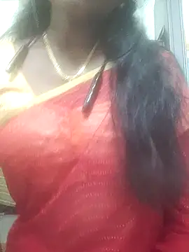 Snapshot of hotmahitha chatting on May 19, 2026, 6:15 pm hotmahitha online show from May 19, 2026, 6:15 pm