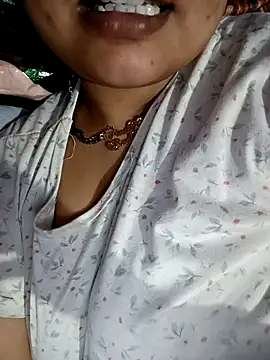 angry couplez online show from February 25, 2026, 5:13 pm