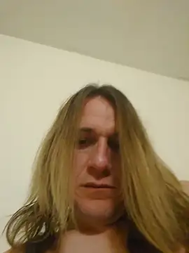 FlorineTV online show from February 4, 2026, 10:38 pm