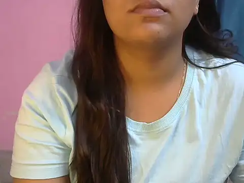 Snapshot of Queenxxx98 chatting on October 16, 2025, 7:22 pm Queenxxx98 online show from October 16, 2025, 7:22 pm