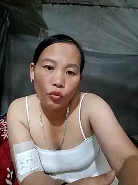 Seg min online show from October 3, 2025, 2:29 pm