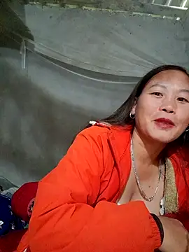 Seg min online show from November 8, 2025, 3:43 am