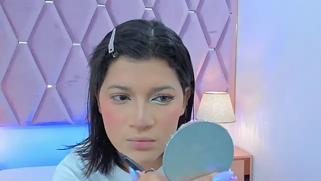 MaskedGirl  online show from November 14, 2025, 12:09 pm