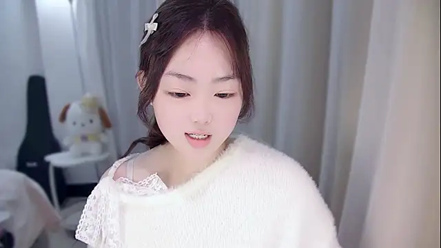 YUANYUAN-A online show from November 24, 2025, 11:32 am