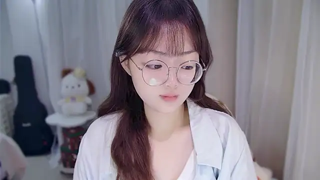 YUANYUAN-A online show from March 20, 2026, 12:39 pm