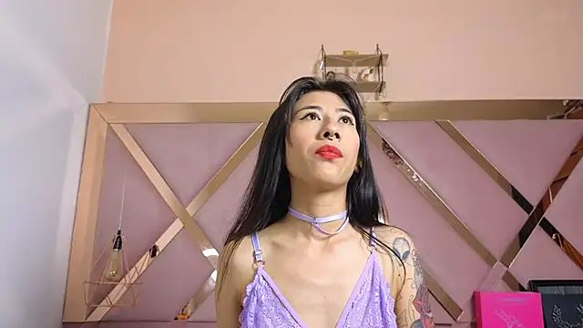 Sophia moo  online show from February 19, 2026, 5:59 am