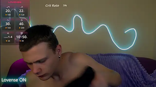 Xavier Night81 online show from November 11, 2025, 8:53 am