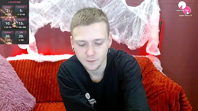 Xavier Night81 online show from October 30, 2025, 8:23 am