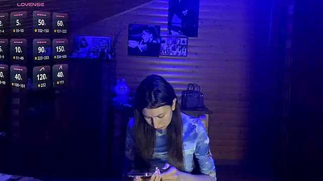 Snapshot of Shyselly chatting on October 29, 2025, 5:23 pm Shyselly online show from October 29, 2025, 5:23 pm