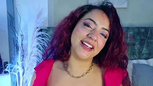 Snapshot of DaniniAnderson chatting on May 5, 2026, 4:48 am DaniniAnderson online show from May 5, 2026, 4:48 am