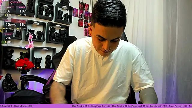 Sarahandzack online show from October 10, 2025, 9:59 pm