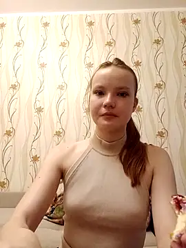 Ginger Emma online show from October 27, 2025, 4:46 am