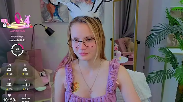 Ginger Emma online show from September 20, 2025, 5:45 am