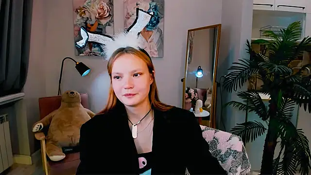 Ginger Emma online show from September 13, 2025, 9:04 pm