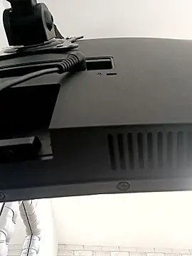 AmiraMorgan online show from October 9, 2025, 2:56 am