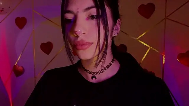 Hollyxx  online show from February 11, 2026, 2:28 pm