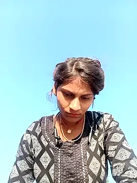 Jyoti thakurr online show from November 8, 2025, 2:26 am