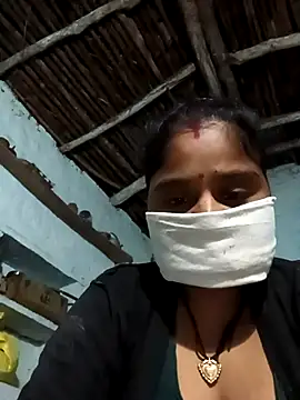 Sheema tyagi online show from October 30, 2025, 6:27 pm