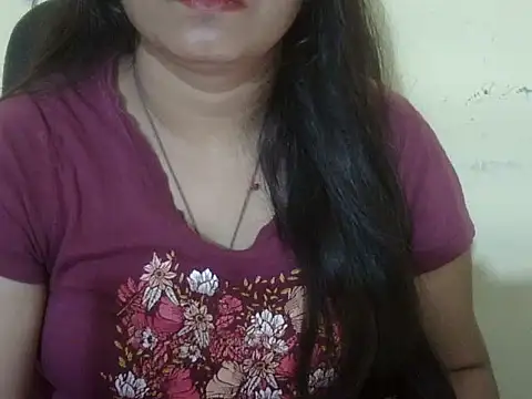 Aanya Hazel online show from November 27, 2025, 10:10 pm