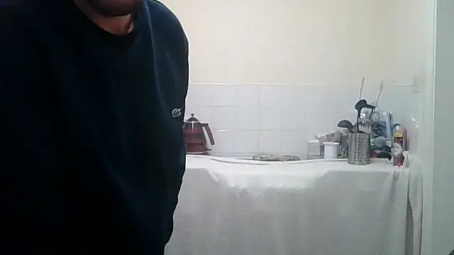 Snapshot of scottishcouple2002 chatting on October 14, 2025, 10:42 pm scottishcouple2002 online show from October 14, 2025, 10:42 pm