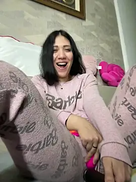 PrincessYYara online show from April 14, 2026, 8:47 pm